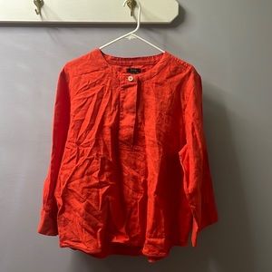 Jcrew 1/2 button down long sleeve top. Size Large, linen fabric.